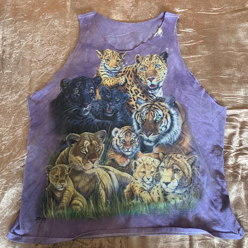 The mountain big cats tank top